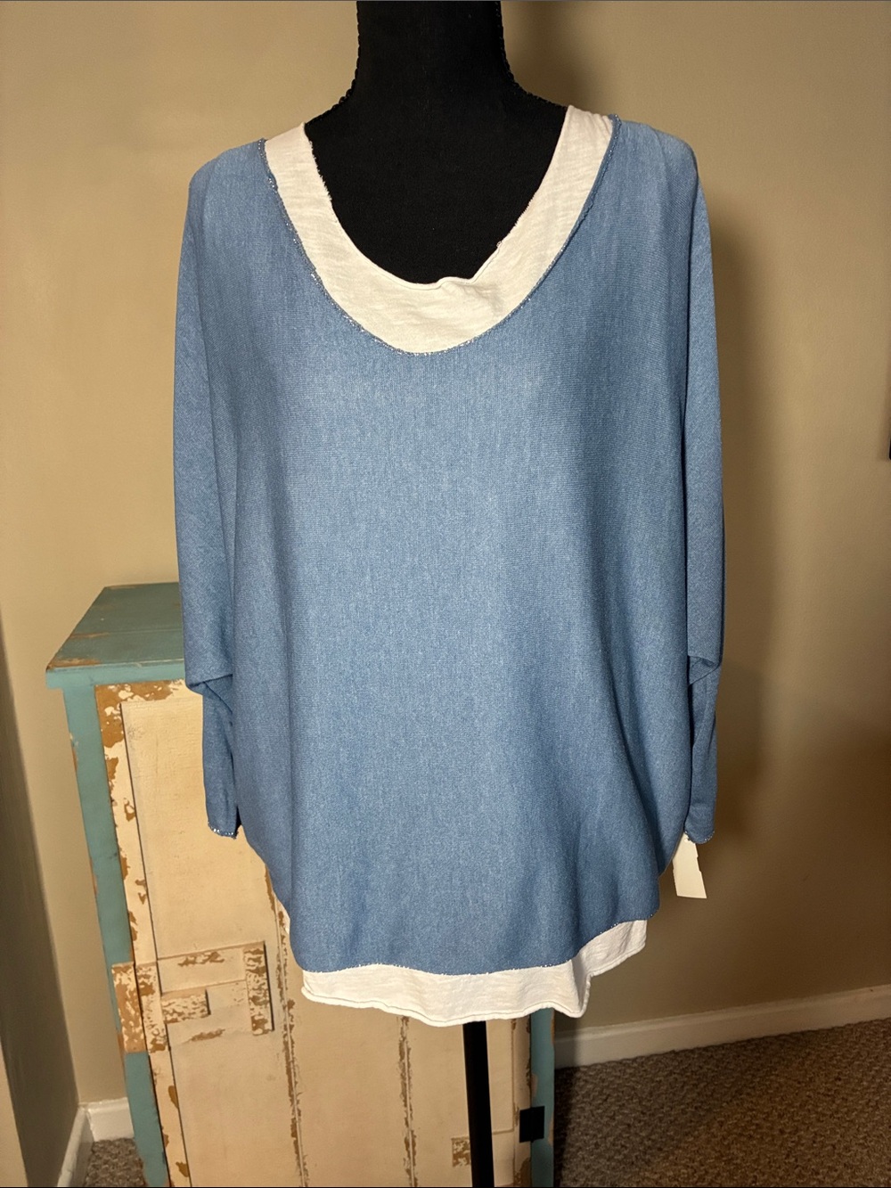 Made in Italy 2-in-1 Glitter Trim Batwing Sweater Set. 3 Colors Available